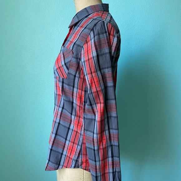 Obey Women’s red grey plaid collared button down shirt / size medium small - Picture 5 of 8